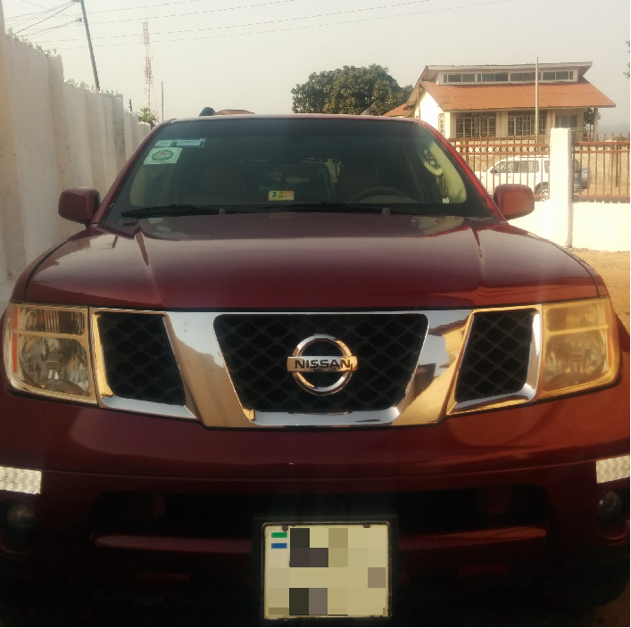 Nissan Pathfinder 2004