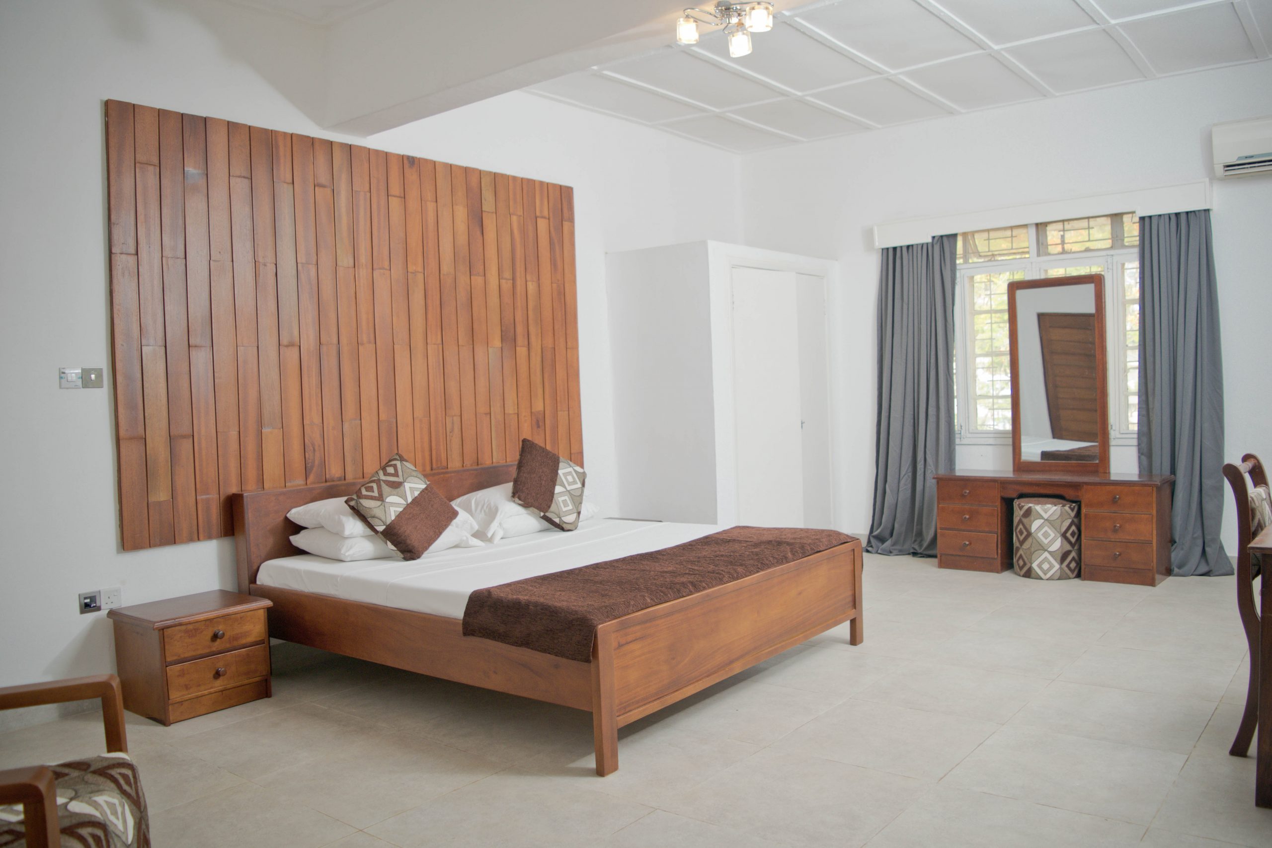 Lac’s Villa – Freetown’s Hidden Oasis